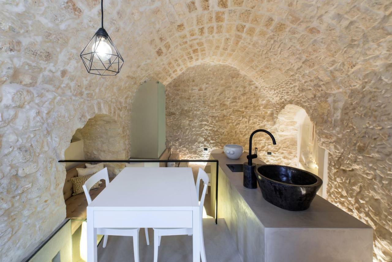 Vittoria Luxury Suite A Ostuni By Wonderful Italy Kültér fotó