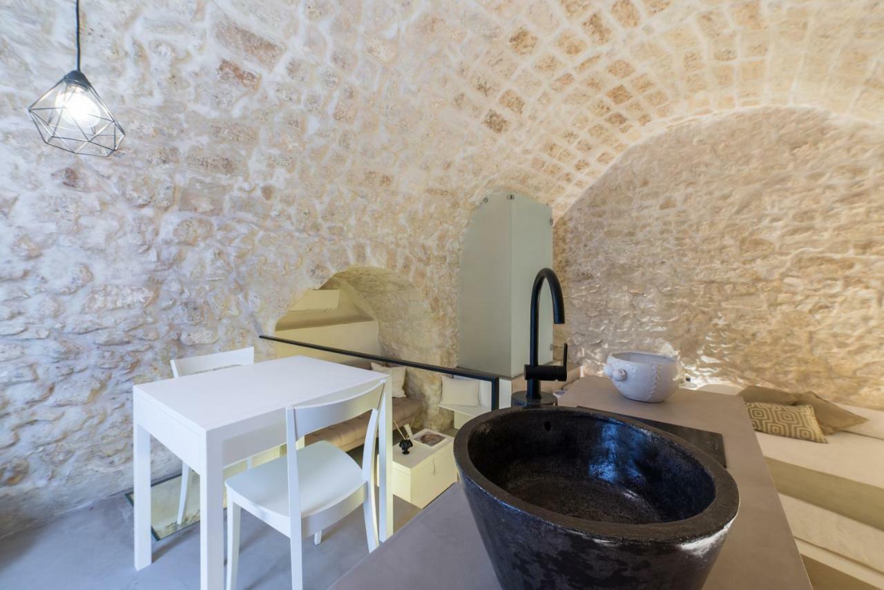 Vittoria Luxury Suite A Ostuni By Wonderful Italy Kültér fotó